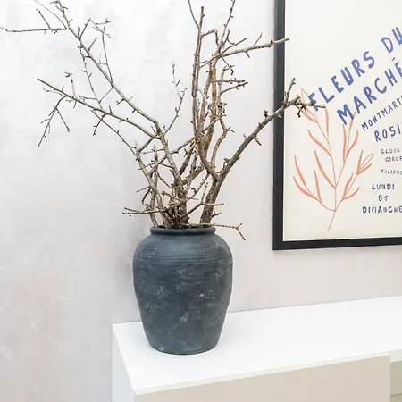 Anna - Free Private Parking Apartment *