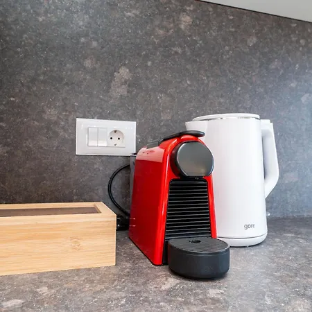 Anna - Free Private Parking Apartment Zadar