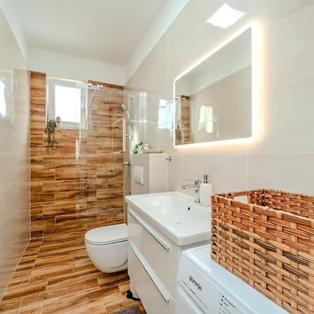 Anna - Free Private Parking Appartement Zadar