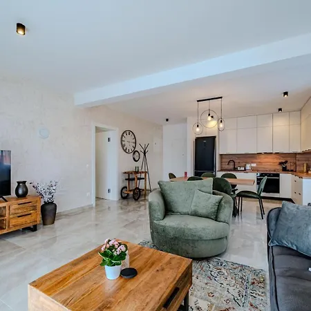 Anna - Free Private Parking Appartement *